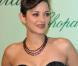 Marion Cotillard au 150e anniversaire de la maison Chopard. Elle porte des escarpins Jimmy Choo. 17/05/2010