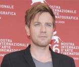 Ewan McGregor prend la relève de Johnny Depp... pour jouer dans un film maudit !