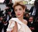 Clotilde Courau lors de la montée des marches du film Poetry le 19 mai à Cannes