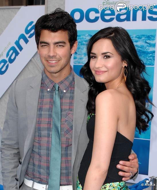 Demi Lovato et Joe Jonas en avril 2010 Los Angeles