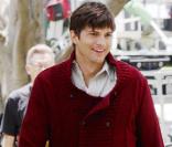 Ashton Kutcher sur le tournage de son film avec son Woofy 