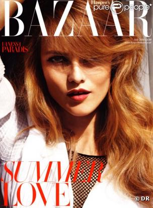 Vanessa Paradis en couverture de Harper's Bazaar UK du mois de juillet 2010