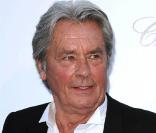 Alain Delon en hommage à Jean-Claude Brialy...