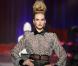 La sublime Anne Vyalitsyna en défilé, c'est très beau aussi...
