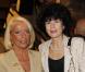Comtesse Martine de Léséleuc et Yvette Legier au vernissage de l'exposition d'Alberto Bertti, le 8 juin 2010.