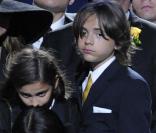 Paris, Prince Michael Jr et Blanket, cérémonie au Staples Center le 7 juillet 2010 