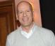 Bruce Willis, nouvel ambassadeur de la vodka Sobieski (du groupe français Belvedere), lors d'un événement promotionnel au bar de l'Hôtel Ritz, à Paris, le 24 juin 2010.