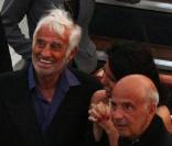 Jean-Paul Belmondo et son fils Paul sur Le Paquebot, à la soirée  d'anniversaire de Johnny Hallyday. 15/06/2010