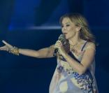 Kylie Minogue se produit sur le plateau de l'émission Germany's Next Topmodel, à Cologne, en Allemagne, il y a quelques jours.