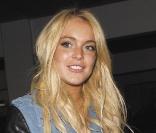 Lindsay Lohan se rend au cinéma pour voir le troisième volet de Twilight, mercredi 30 juin à Los Angeles.