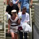 Britney Spears : Un sourire bright, une robe de grand couturier... mais pas de classe du tout !