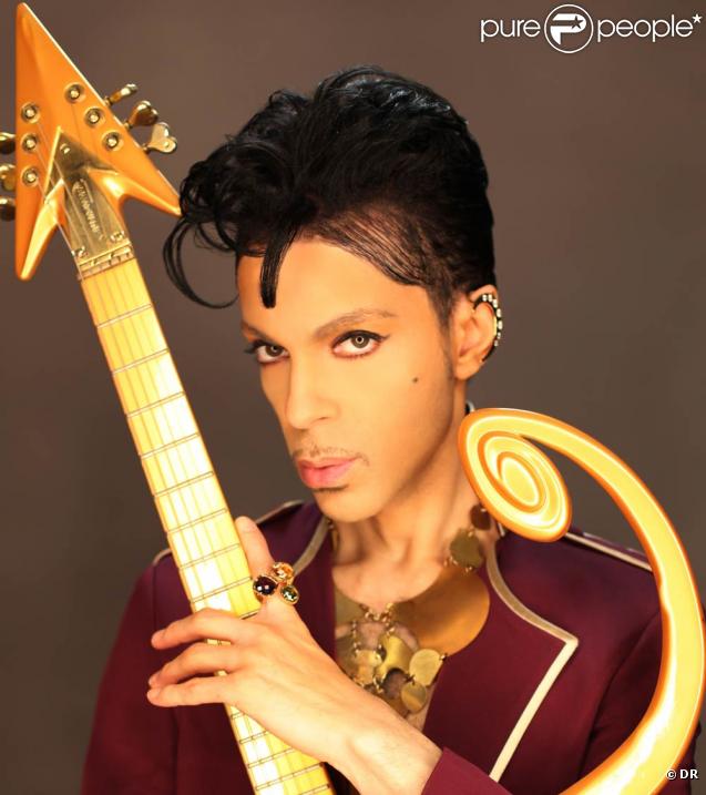 Prince, candidat à la reprise du Nice Jazz Festival, a ravi la cité azuréenne lors de son concert le 25 juillet 2010.