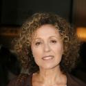 Mireille Dumas : sa soeur révèle le vrai visage de l'animatrice de 'Bas les masques'...