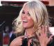 Carrie Underwood, rayonnante et si fière d'exhiber... son alliance de jeune mariée !