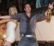 Paris Hilton s'est rendue au VIP Room aux côtés de son boyfriend Cy Waits, samedi 24 juillet. Il semble s'amuser comme un petit fou... mais sans elle !