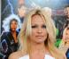 VIDEOS et PHOTOS : Superhero Movie, comédie déjantée avec Pamela Anderson, tourne Tom Cruise en super-zéro !