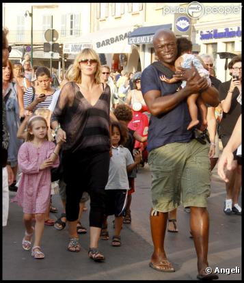 Heidi Klum, Seal et leurs enfants sont en vacances dans le sud de la France. Saint-Tropez, le 2 août 2010.