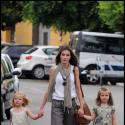 Letizia et Felipe d'Espagne : Des vacanciers trop cool avec leurs irrésistibles fillettes !