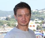 Jeremy Renner 