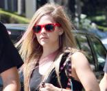 Avril Lavigne et Brody Jenner s\'aiment et se le disent avec des preuves d\'amour plus folles les unes que les autres. 7/08/2010