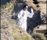 Baignade de Carla Bruni et Nicolas Sarkozy au Cap Nègre. Août 2010 