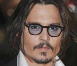 Johnny Depp dégringole en sixième place du classement des hommes les plus sexy du monde !<br />