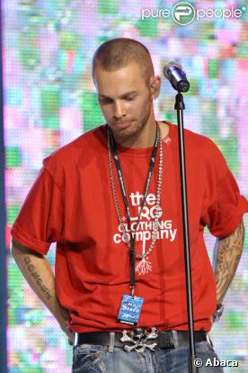 M. Pokora : chanter en anglais s'avère 'dangereux' pour sa carrière