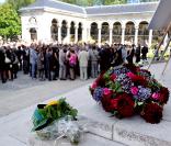 Les obsèques de Laurent Fignon, décédé le 31 août 2010, se sont déroulées au cimetière du Père-Lachaise le 3 septembre.