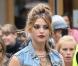 Ashley Greene en plein tournage à Paris du remake américain de LOL, le 6 septembre à Paris