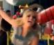 Jessica Simpson dans le spot de pub pour les magazins Macy's