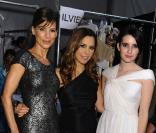 Perrey Reeve, la créatrice Monique Lhuillier et Emma Roberts lors du défilé Monique Lhuillier à New York, le 13 septembre 2010 