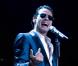Marc Anthony, en concert à Miami, se déchaîne sur scène. Les fans sont conquises. 17/09/2010