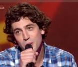 Max Boublil interprète  La chanson raciste  à l'occasion du gala de Rire contre le raciste, édition 2010.