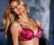 Candice Swanepoel pour la collection 2010 de la marque de lingerie Victoria's Secret...