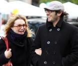 Josh Groban et une inconnue dan sles rues de New York. 16/10/2010