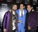 Johnny Knoxville entouré de Bam Margera et Jeff Tremaine à l'occasion de l'avant-première de Jackass 3D , au Gaumont Opéra, à Paris, le 27 octobre 2010.