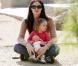 Jennifer Garner et sa poupée Seraphina à Los Angeles (29 octobre 2010) 