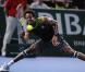 Des images de la demi-finale opposant Gaël Monfils à Roger Federer lors du Masters Series de Paris-Bercy qui a vu la victoire du Français sur le score de 7-6/6-7/7-6, à Paris, le 13 novembre 2010.