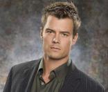 Josh Duhamel dans  Las Vegas. 