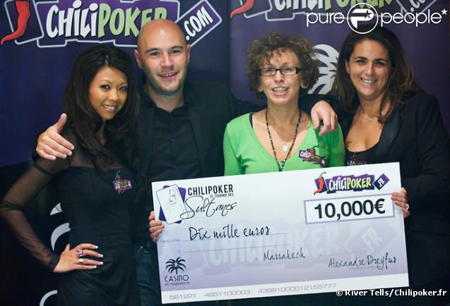 Pascale Clark gagne le 2e tournoi des Sultanes le 19 novembre 2010