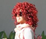 Rihanna arrive dans un petit aéroport de Los Angeles pour une destinatin inconnue le 22 novembre 2010