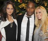 Andrea Feick, Lord Kossity et Tara Reid à l'occasion de la soirée d'inauguration de la boutique Replay, à Paris, le 25 novembre 2010.