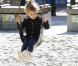 Jessica Alba, Cash Waren et leur adorable Honor s'éclatent en famille au parc à Los Angeles