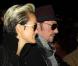 Johnny Hallyday et son épouse Laeticia sont de retour à Paris. Ils rentrent de Los Angeles, avec Jade, Joy et Mamy Rock. 27/11/2010