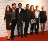 Sabrina Impacciatore, Claudio Santamaria, Pierfrancesco Favino, Stefano Accorsi, Vittoria Puccini, Giorgio Pasotti et Daniela Piazza lors de l'avant-première à Paris d'Encore un baiser le 29 novembre 2010