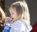 Jennifer Garner et Seraphina ont débuté leur course aux cadeaux de Noël ! Pause shopping à Los Angeles. 29/11/2010