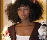 La chanteuse Inna Modja