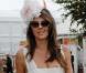 Selon la presse anglaise, Elizabeth Hurley aurait une aventure avec l'ancien joueur de cricket australien Shane Warne. Ils se sot rencontrés aux courses Goodwood le 27 juillet 2010