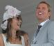 Selon la presse anglaise, Elizabeth Hurley aurait une aventure avec l'ancien joueur de cricket australien Shane Warne. Ils se sot rencontrés aux courses Goodwood le 27 juillet 2010