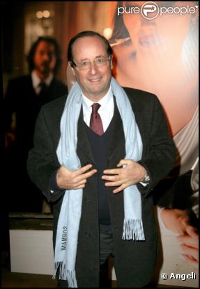 François Hollande, le 13 décembre 2010, à la première du film The Tourist, à Paris.